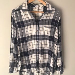 BNWT American Eagle Blue Plaid Flannel Buttondown